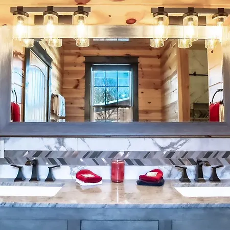 Private Luxury -Built 2021-3552 Sf-6 Bed 5 Bath 