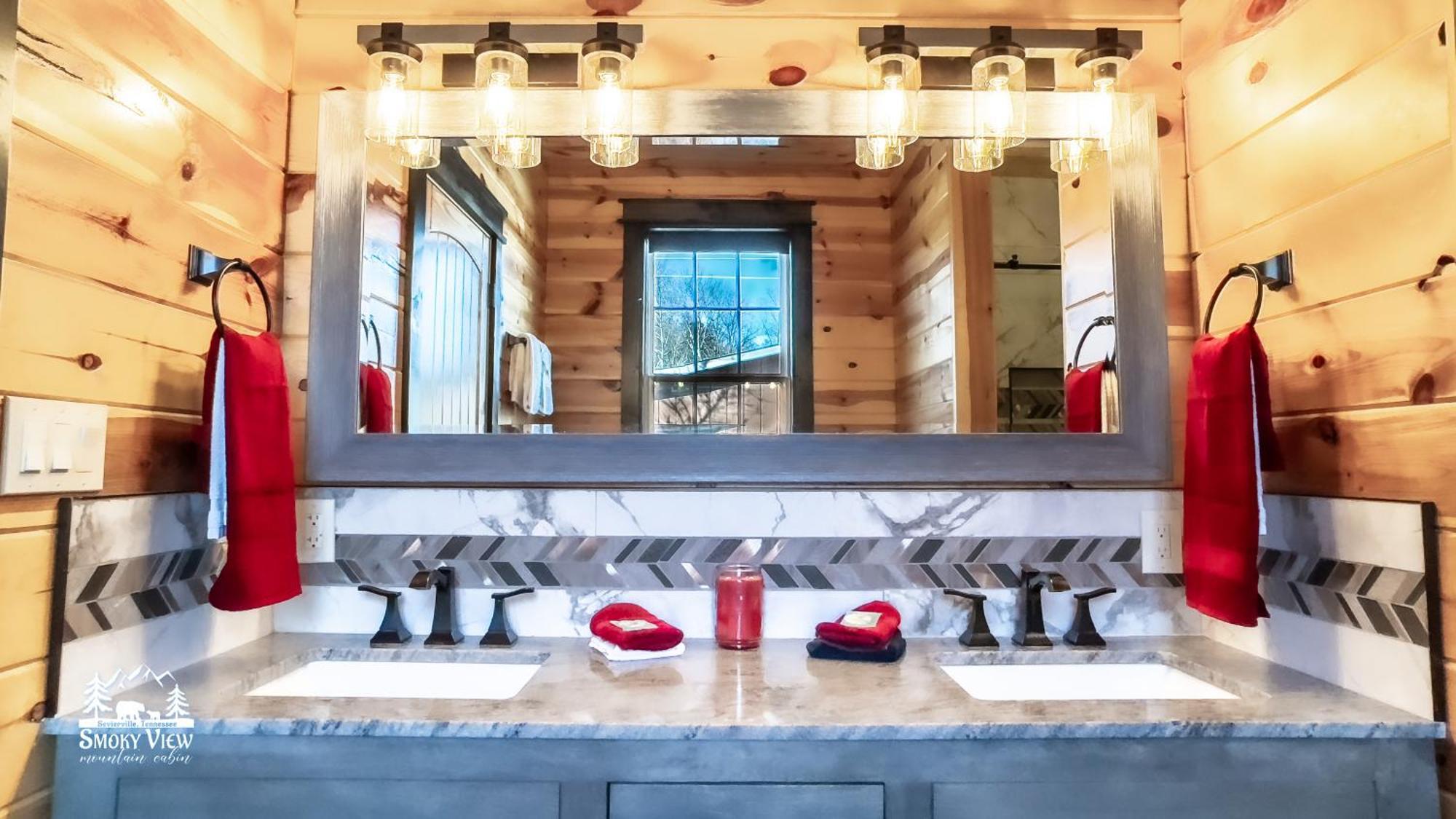 Private Luxury -built 2021-3552 Sf-6 Bed 5 Bath 